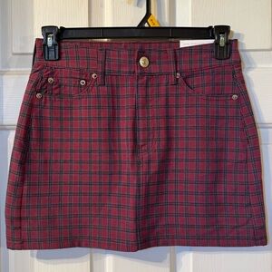 NWT American Eagle Hi-Rise Plaid Mini Skirt - Maroon/Red Tartan - Size 4 Regular